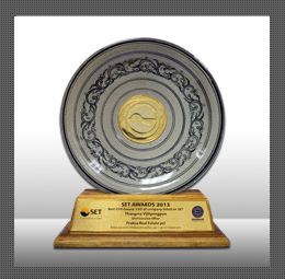 รางวัลผู้บริหารสูงสุดยอดเยี่ยม ( Best CEO Award 2013 )